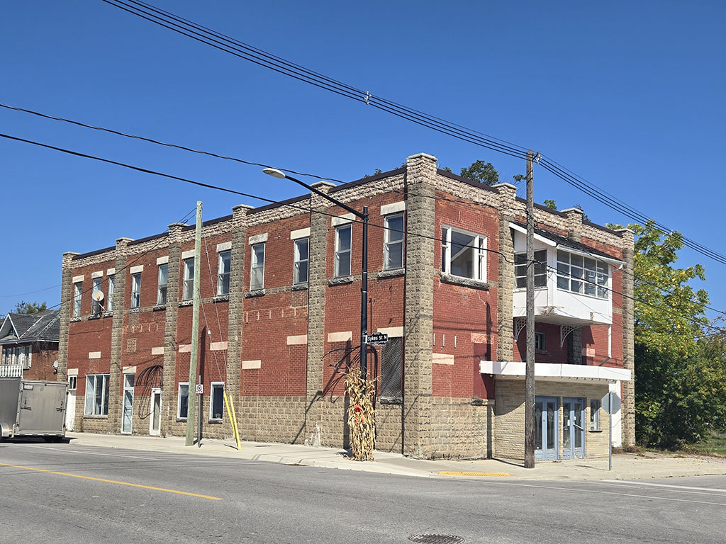 22 17 street level photo 2 | property photo | ontario tax sales