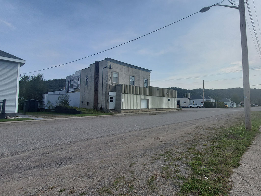 23 01 street level photo 1 | property photo | ontario tax sales